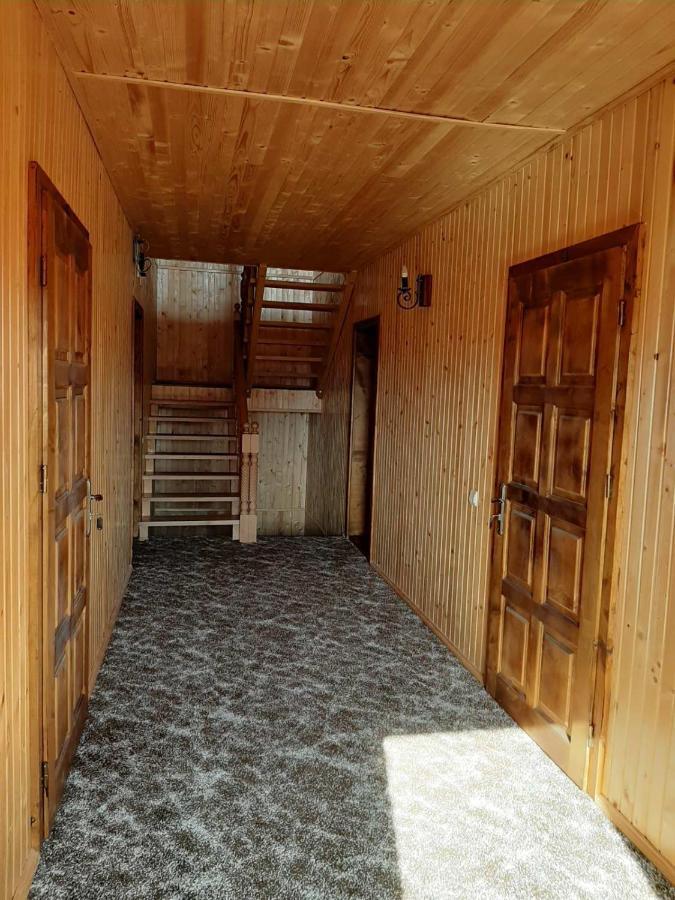 Hotel У Павла à Yablunytsya Extérieur photo